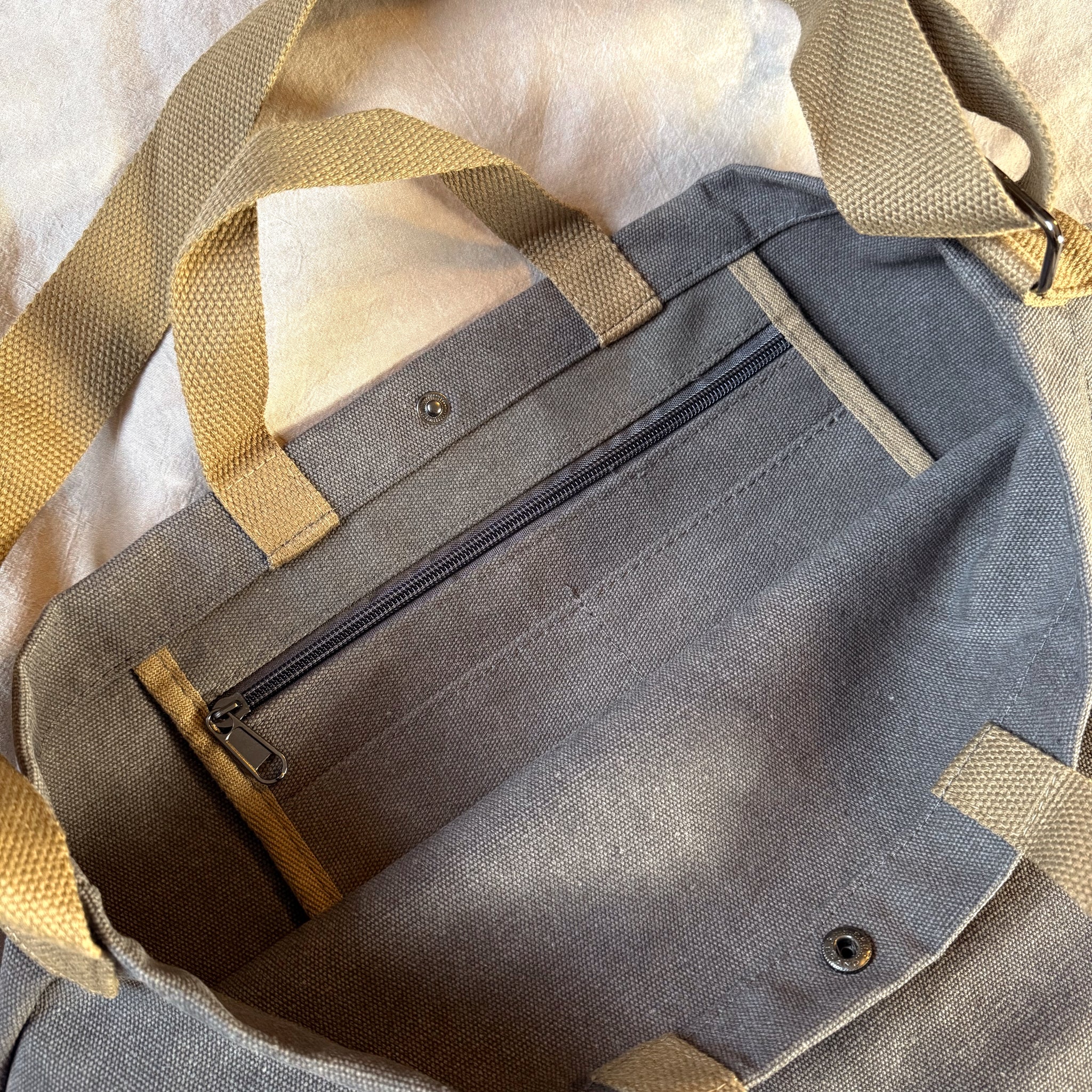 Minimalist Canvas Tote Bag - Charcoal