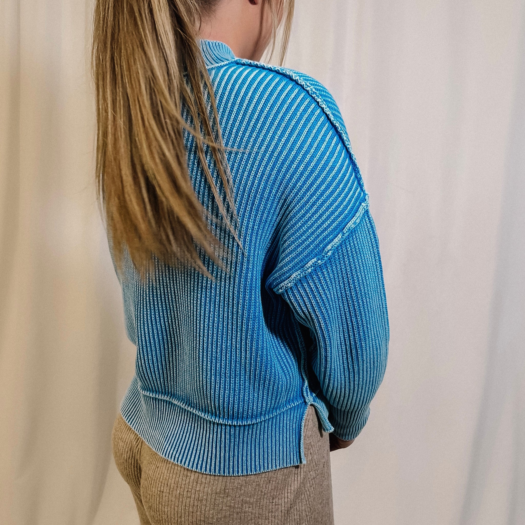 Just Relax Crop Sweater - Blue