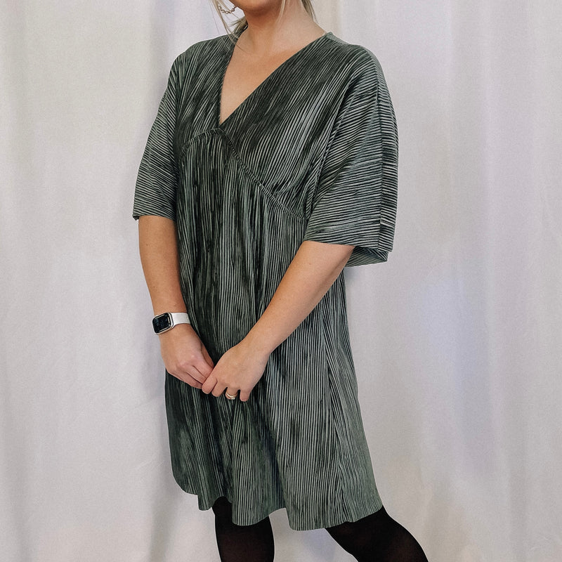 Main Character Velvet Ribbed Dress