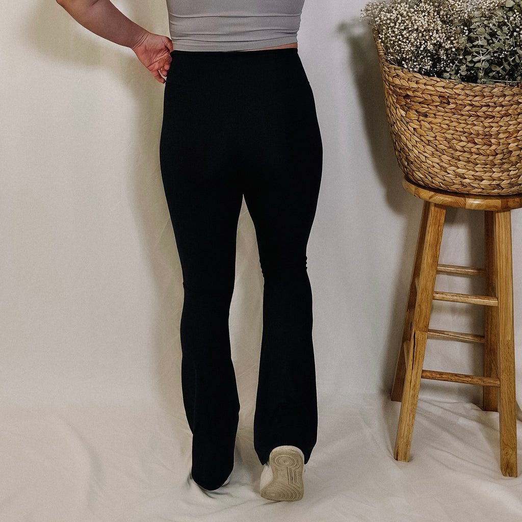 Every Day Crossover Waist Flared Yoga Pants