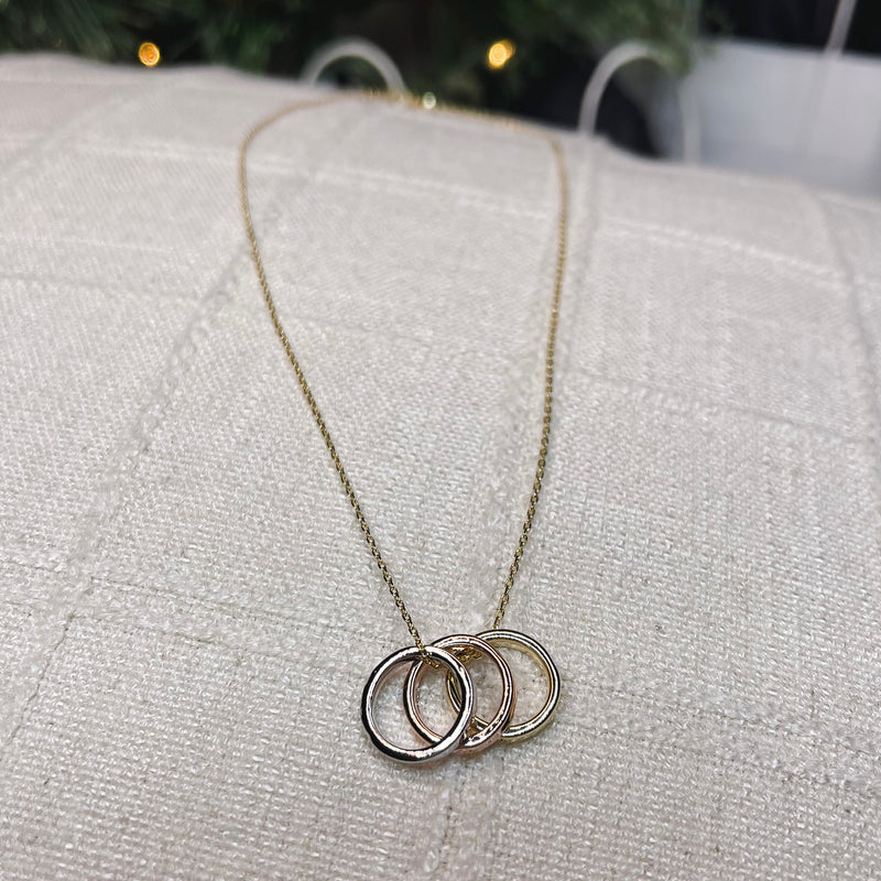Open Circle Pendant Necklace (3 Colors)
