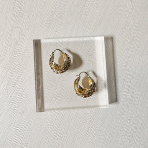 Gold Hammered Pincatch Hoop Earrings