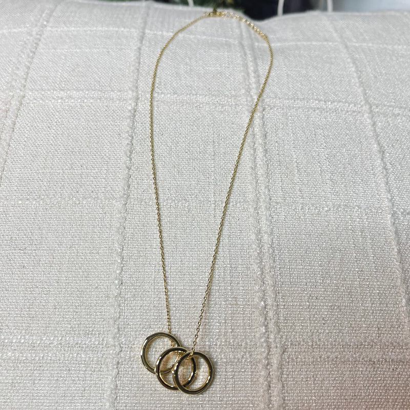 Open Circle Pendant Necklace (3 Colors)