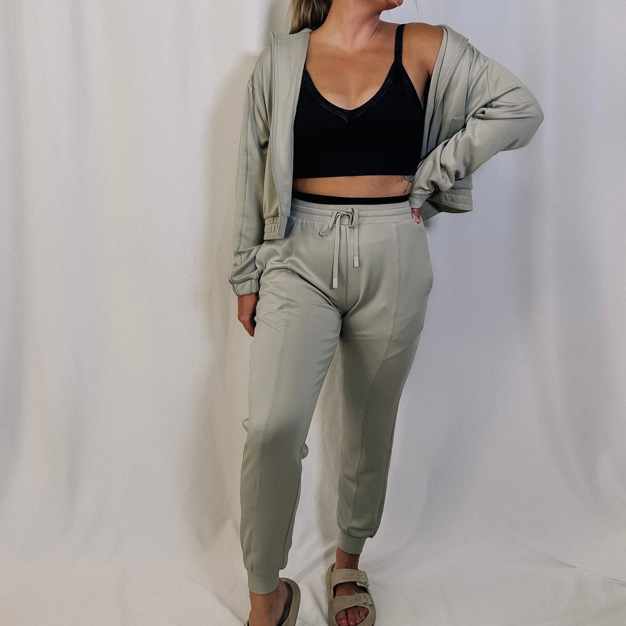 Active Girly Lightweight Joggers – Davy Boutique
