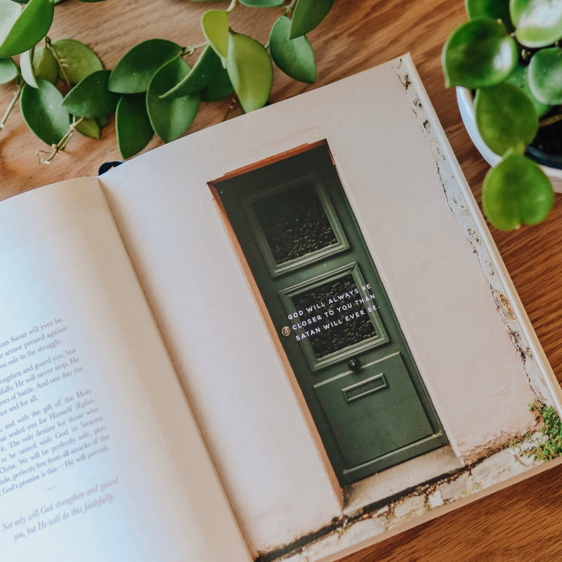 The Promises Of God | Coffee Table Book - LAST ONE